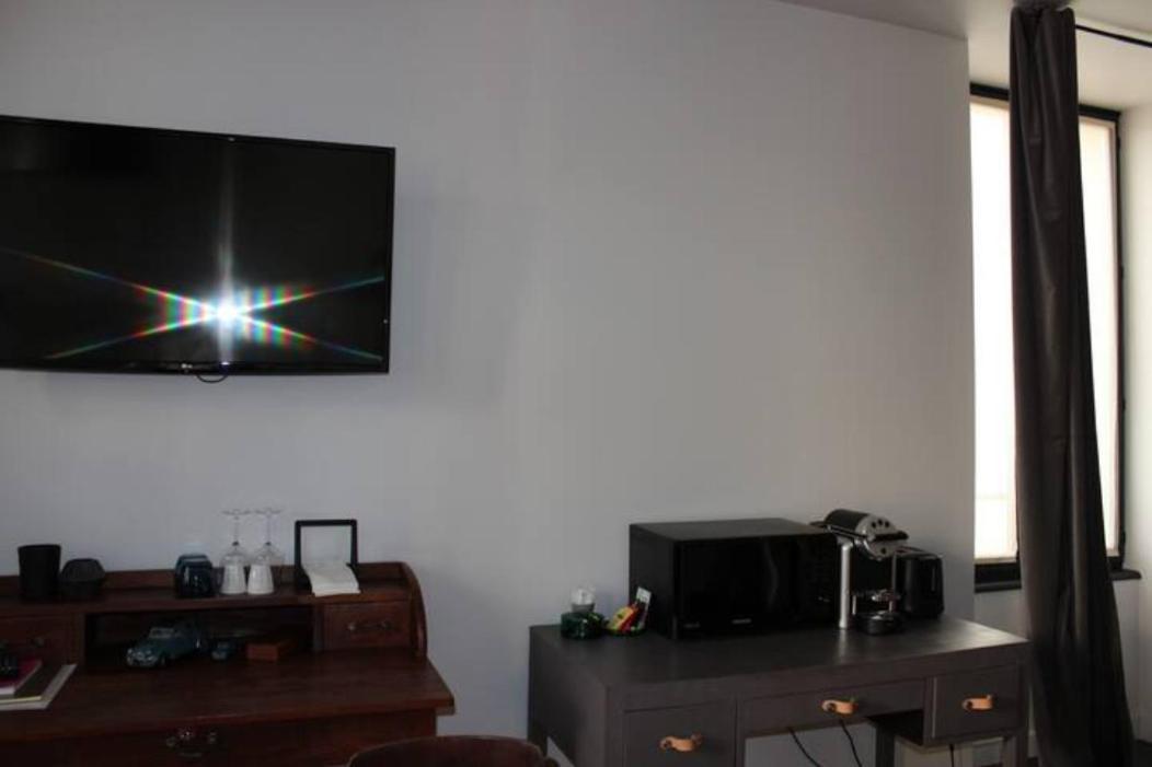 La Tour Gregoire Bed & Breakfast แคลร์มงต์-แฟร์รองด์ ภายนอก รูปภาพ