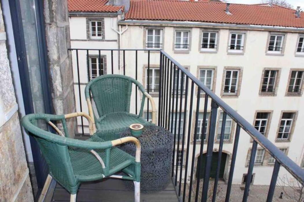 La Tour Gregoire Bed & Breakfast แคลร์มงต์-แฟร์รองด์ ภายนอก รูปภาพ